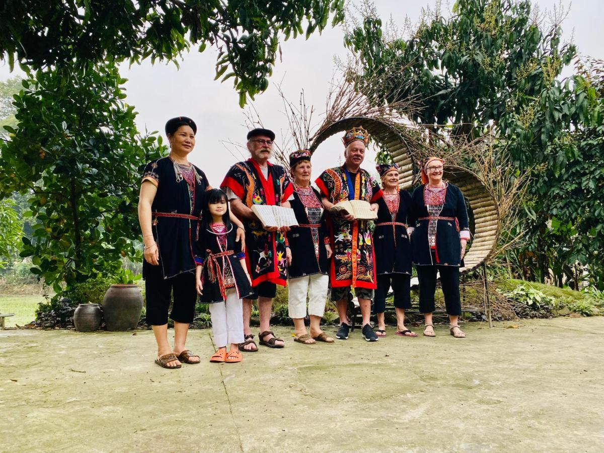 วูลิญ แฟมิลี-โฮมสเตย์ Yen Binh ภายนอก รูปภาพ